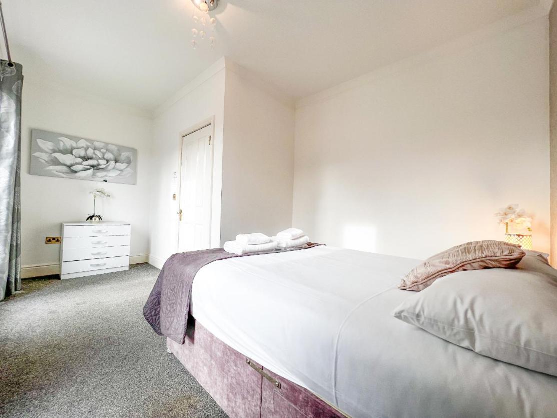 Redbourne Holiday Home Boston Phòng bức ảnh