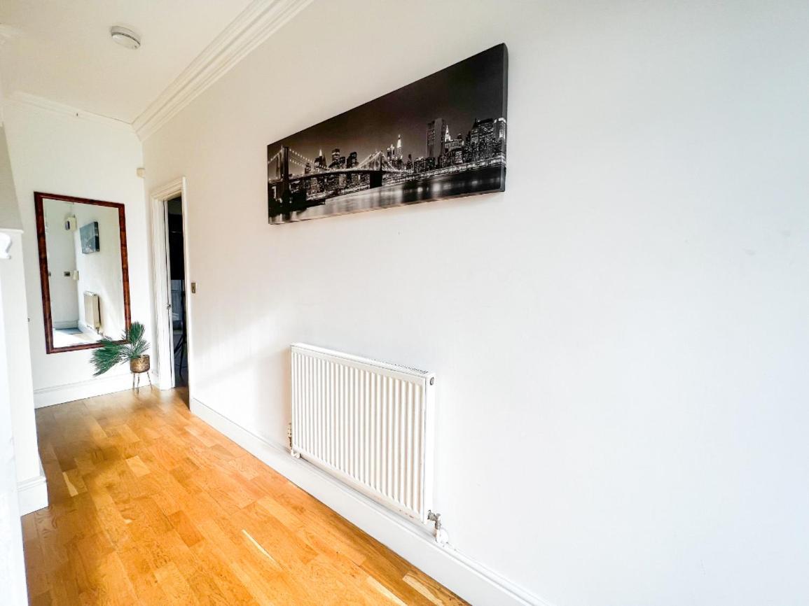 Redbourne Holiday Home Boston Phòng bức ảnh