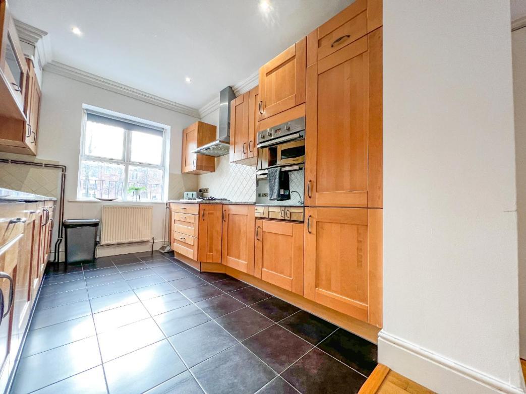 Redbourne Holiday Home Boston Phòng bức ảnh